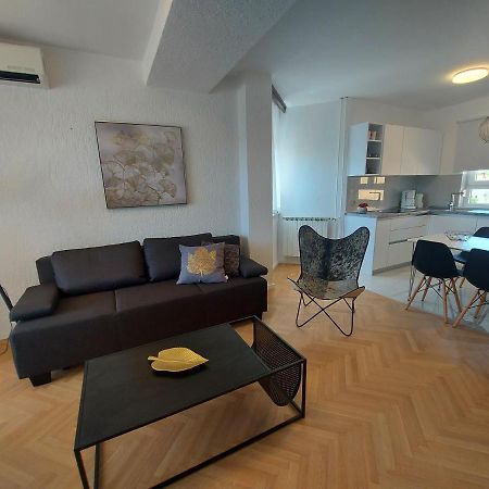Apartments Fugosic Punat Ngoại thất bức ảnh