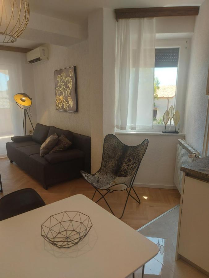 Apartments Fugosic Punat Ngoại thất bức ảnh