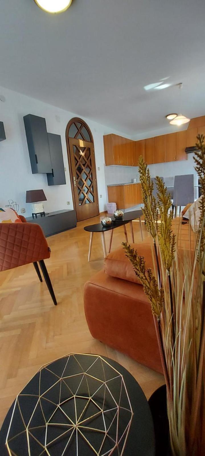 Apartments Fugosic Punat Ngoại thất bức ảnh